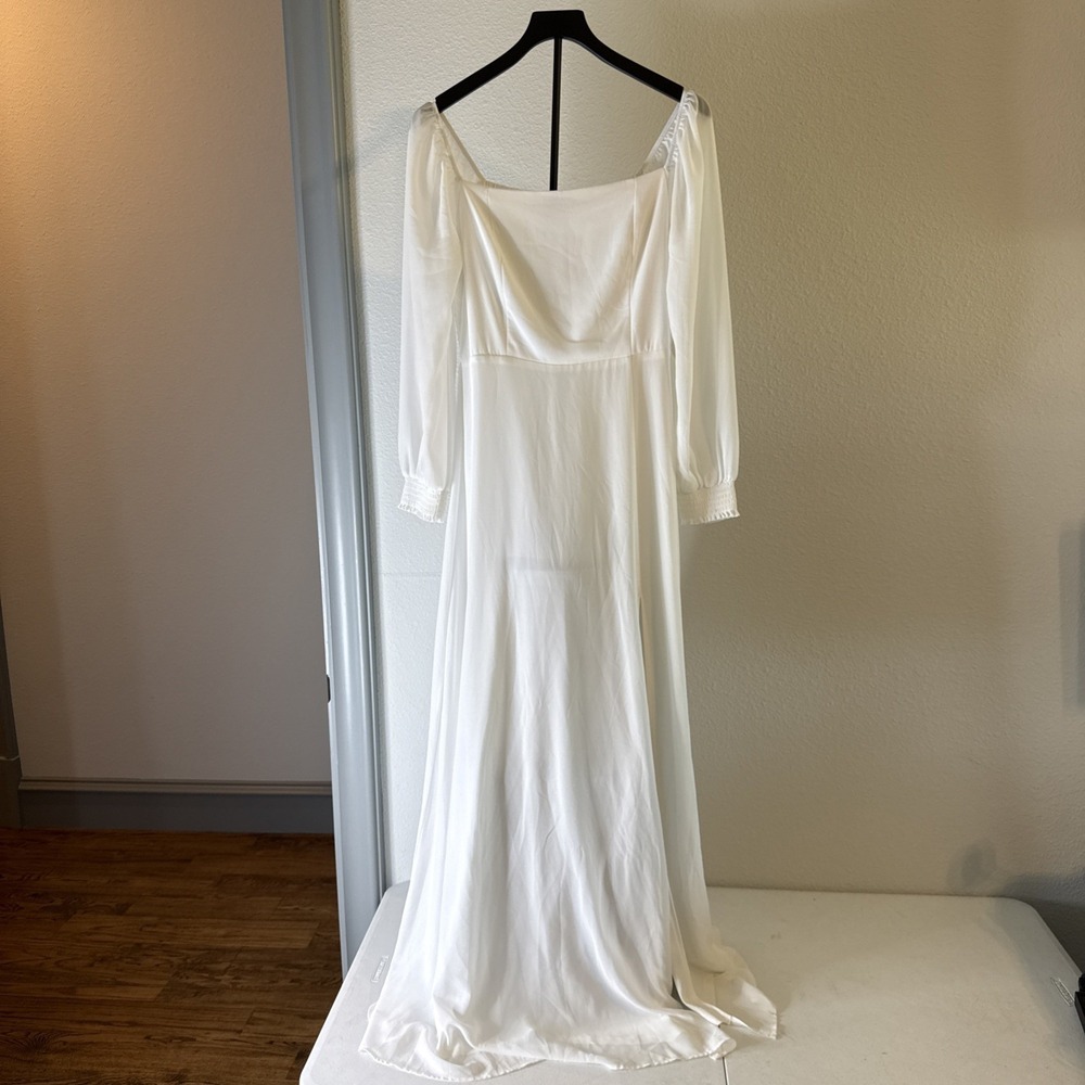 Baltic Born Women's Maxi Dress White Long Sleeve Smocked Waist Lined Size XL
